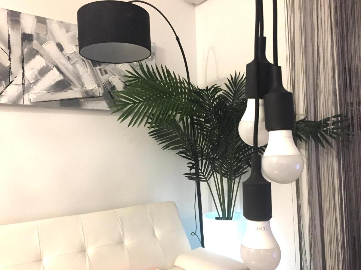 Apartment New Chic Supetar Exterior foto