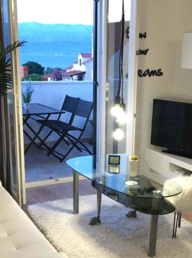 Apartment New Chic Supetar Exterior foto