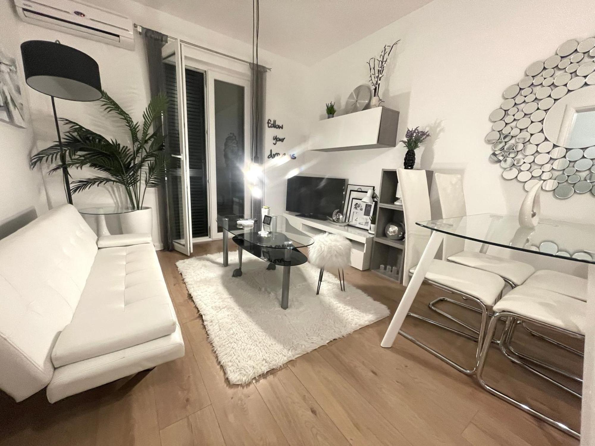 Apartment New Chic Supetar Exterior foto